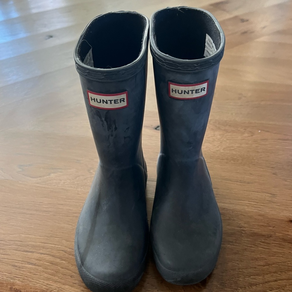 Navy hunter boots size 12